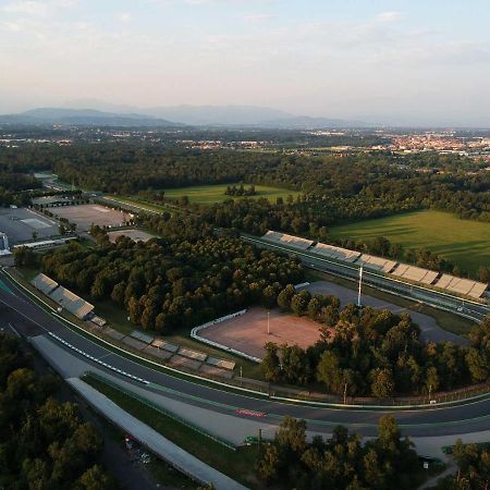 Hotel La Beola E Il Noce Monza Zewnętrze zdjęcie